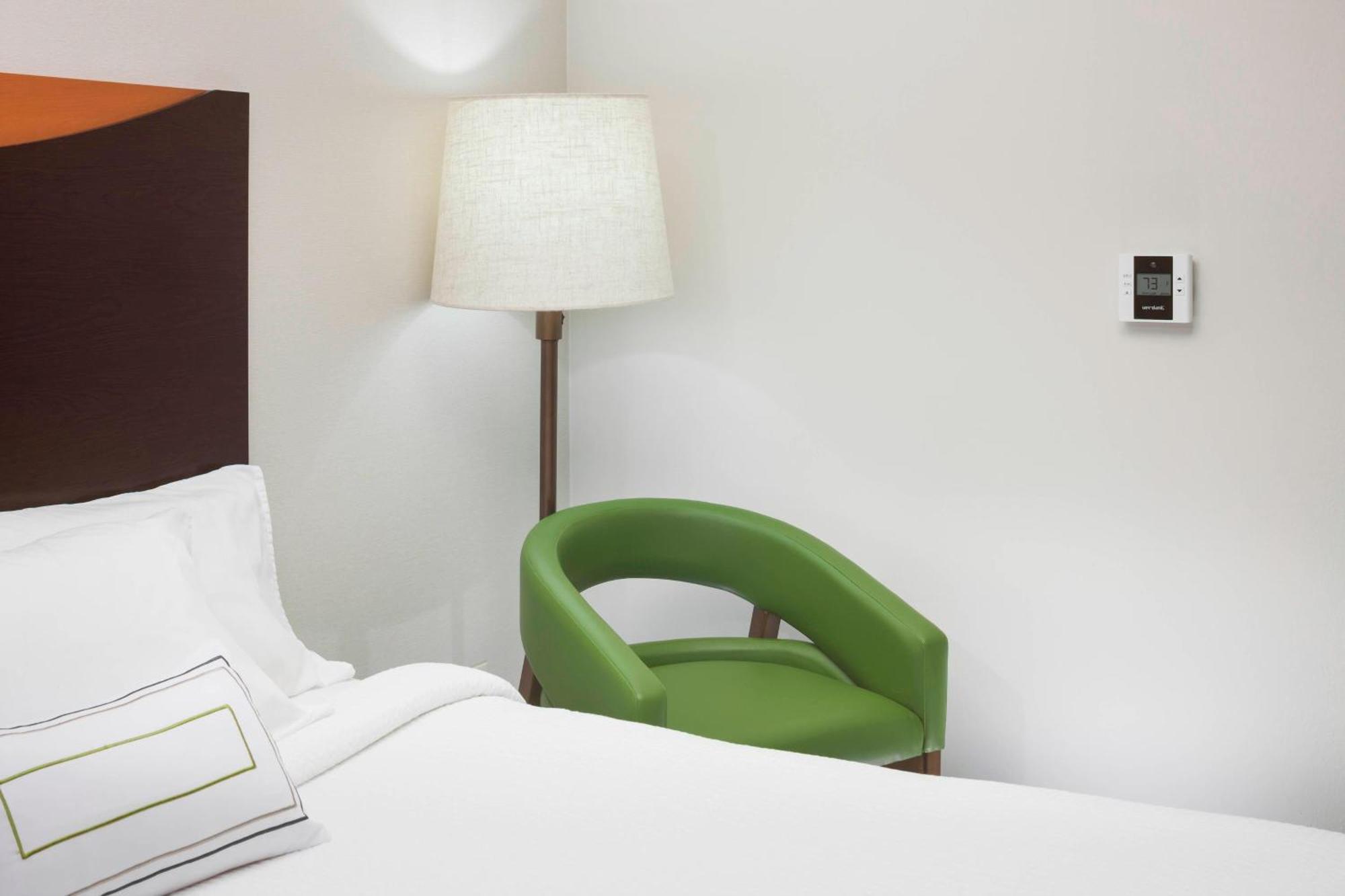Fairfield Inn & Suites Wilmington Wrightsville Beach Экстерьер фото