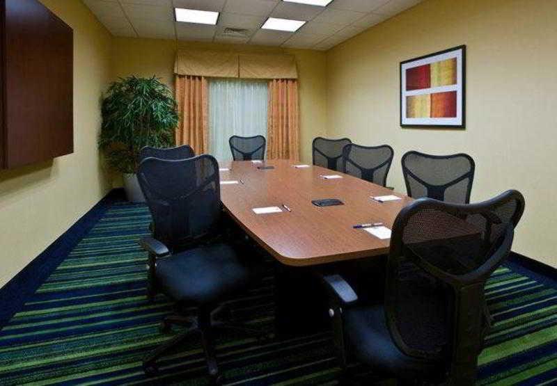 Fairfield Inn & Suites Wilmington Wrightsville Beach Удобства фото
